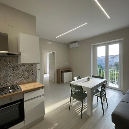 Luma Holiday Homes Mondragone Esterno foto