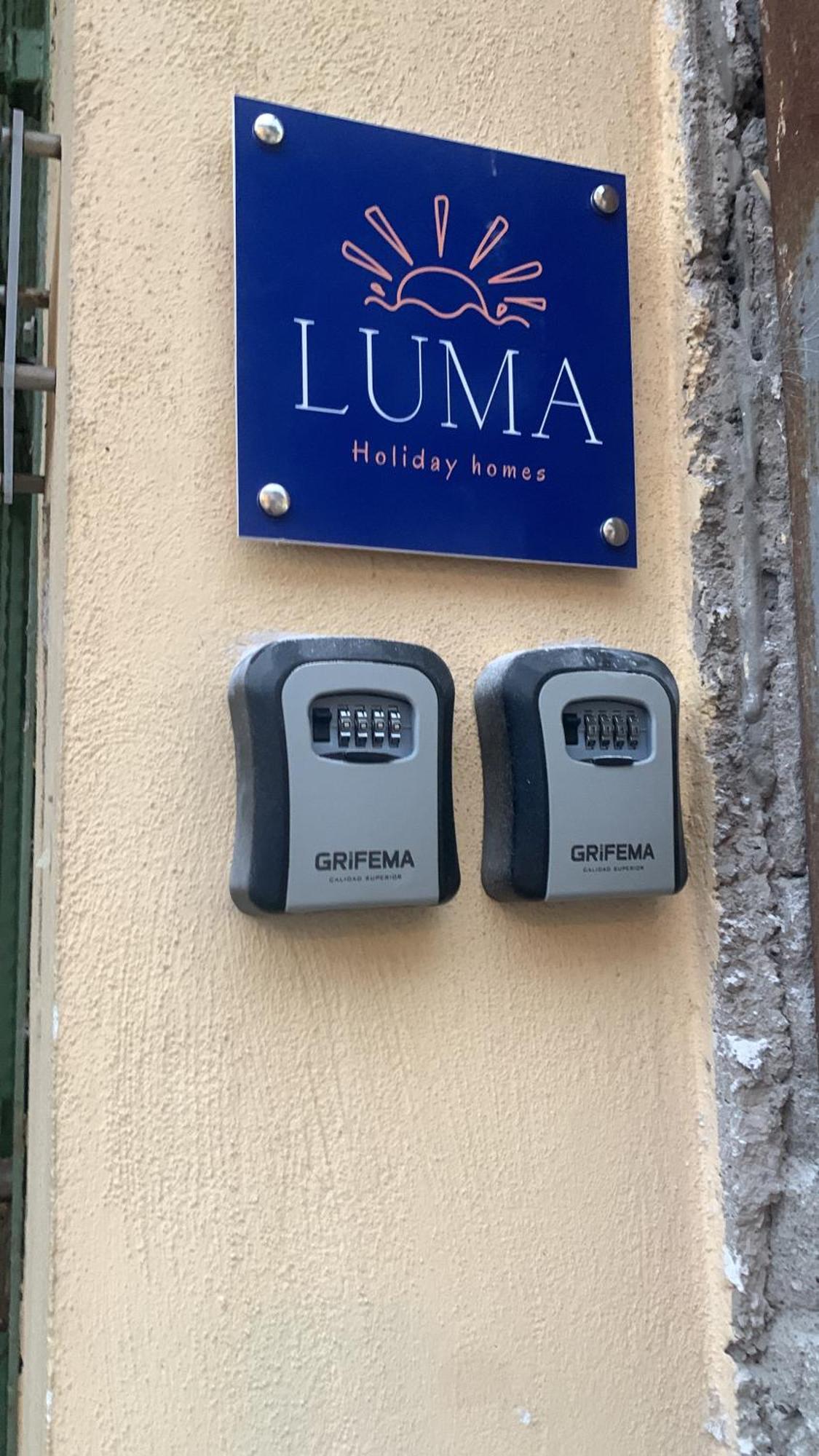 Luma Holiday Homes Mondragone Esterno foto